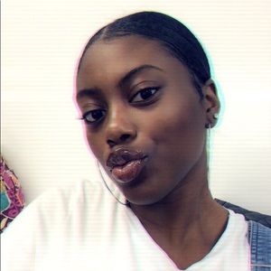 Meet your Posher, Teyonna